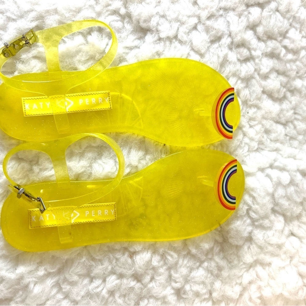 Katy Perry The Geli Yellow Rainbow Pool Beach Jelly Sandals Women Size 10-11 - Picture 2 of 9
